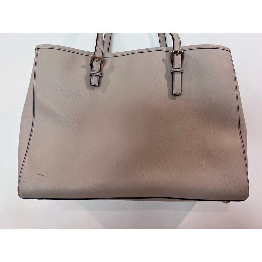 Michael Kors Jet‎ Set Large Tote Bags - Picture 4 of 13